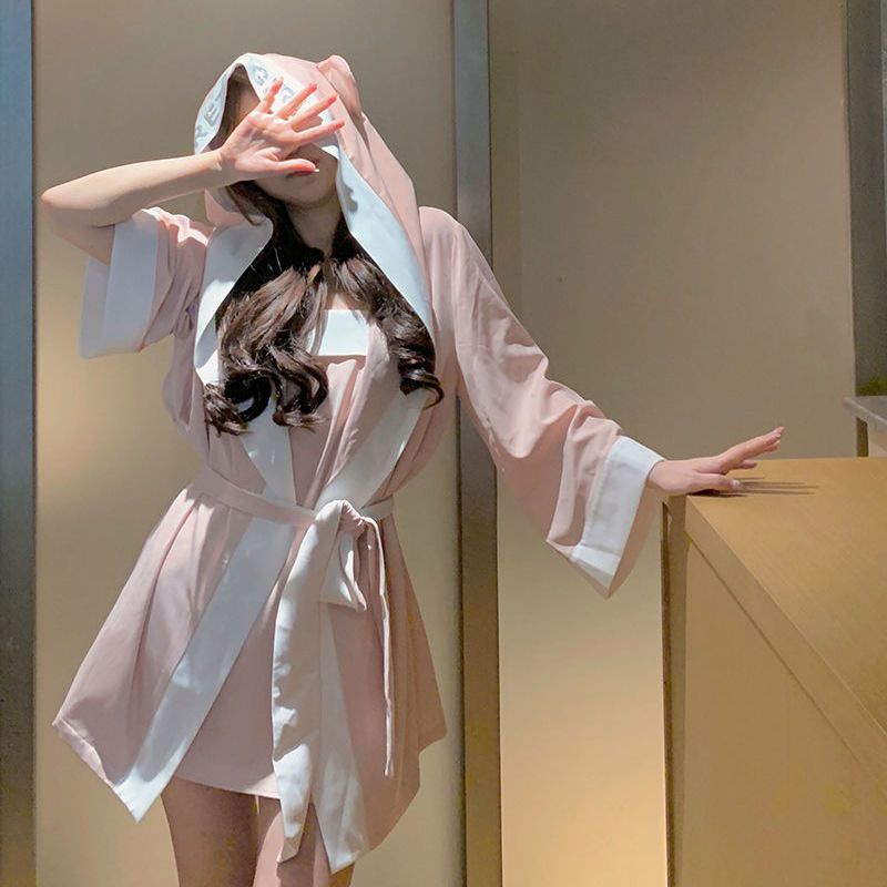 Versi Korea dari piyama baju tidur wanita sutra es sutra longgar manis dan indah di luar memakai set