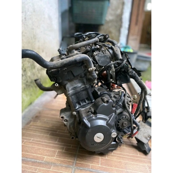 mesin cbr 250 r cbu thailand