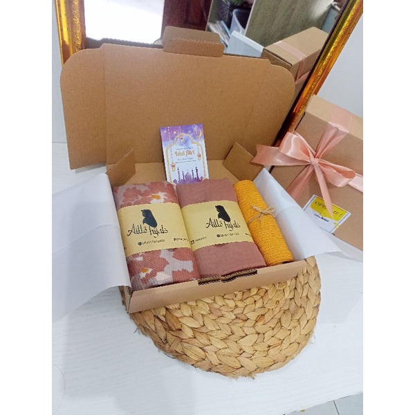 

hampers lebaran hampers ulang tahun