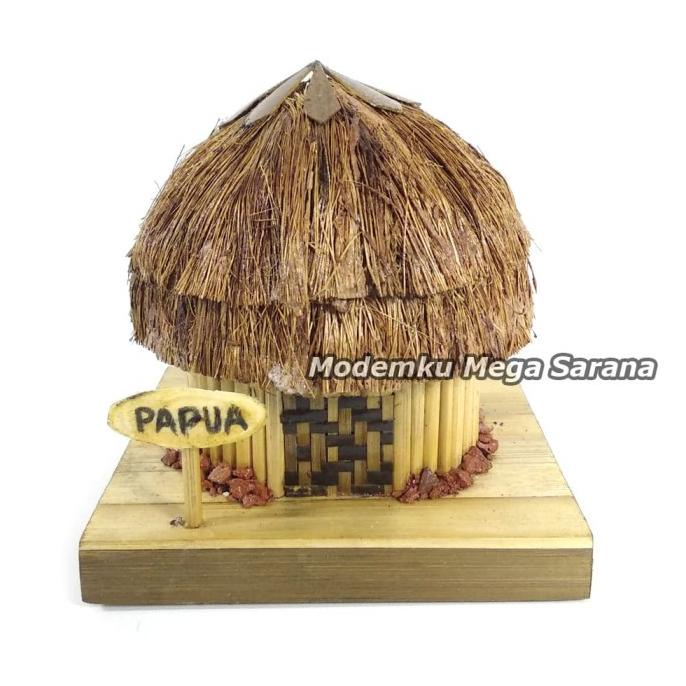 Miniatur Rumah Adat Papua Hanoi dari bambu div01