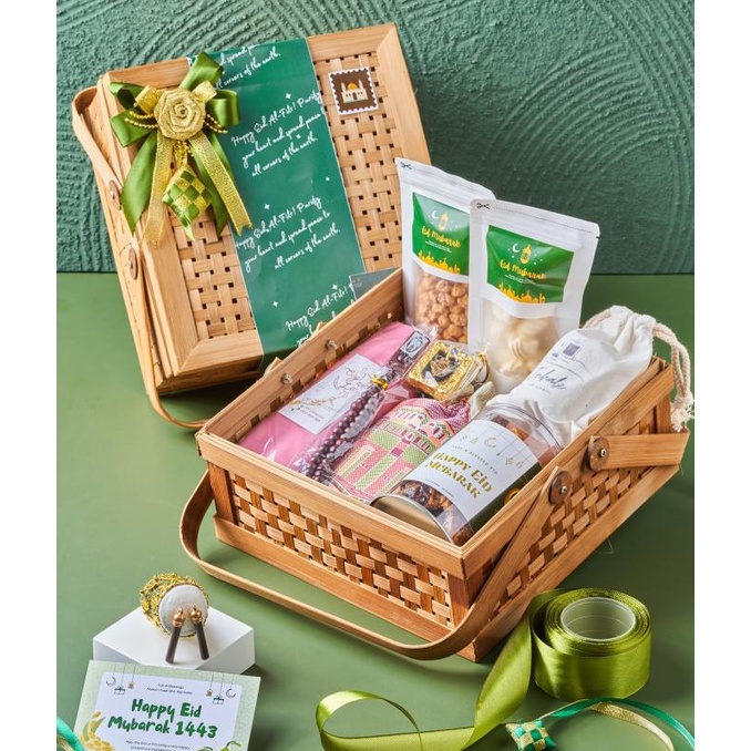 

Hampers Lebaran Keranjang Parcel / Hampers Idul Fitri Eid Mubarak
