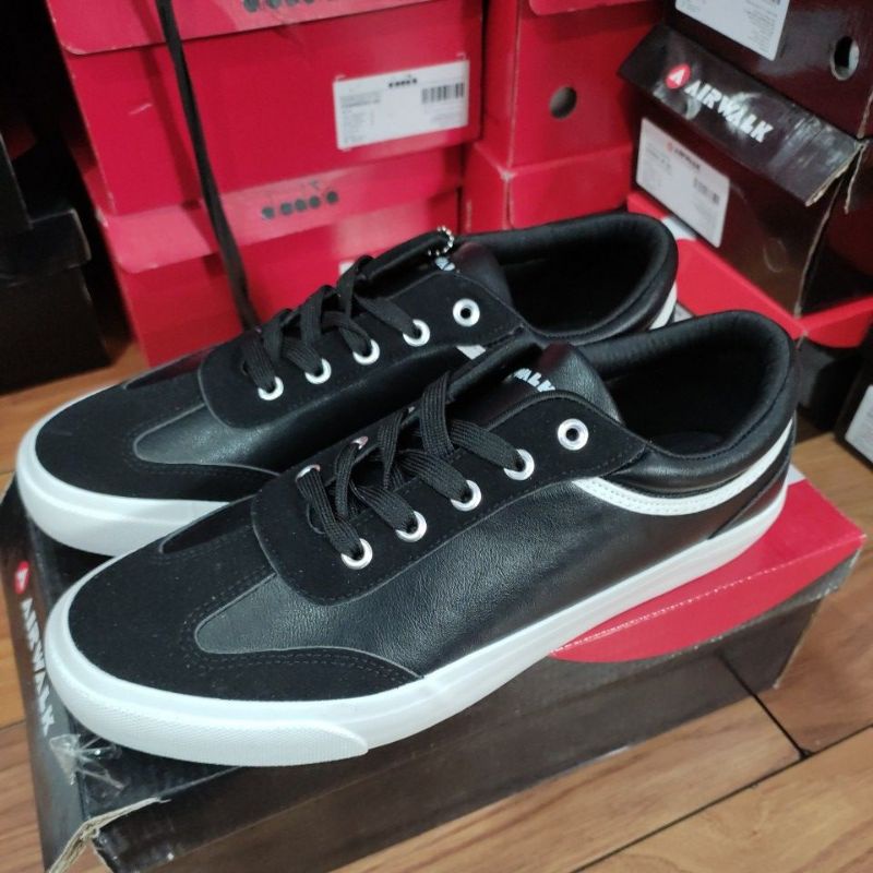 Sepatu Airwalk Raina (M)