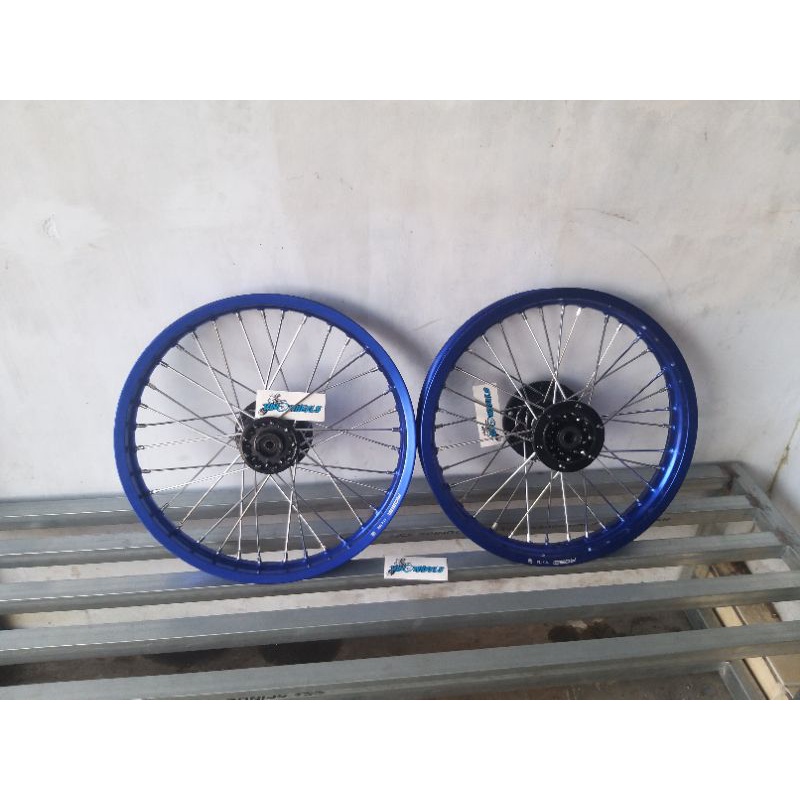 WHEELSET SEMI CACING KAWASAKI KLX DTRACKER RODA VELG ROSSI SUPERMOTO