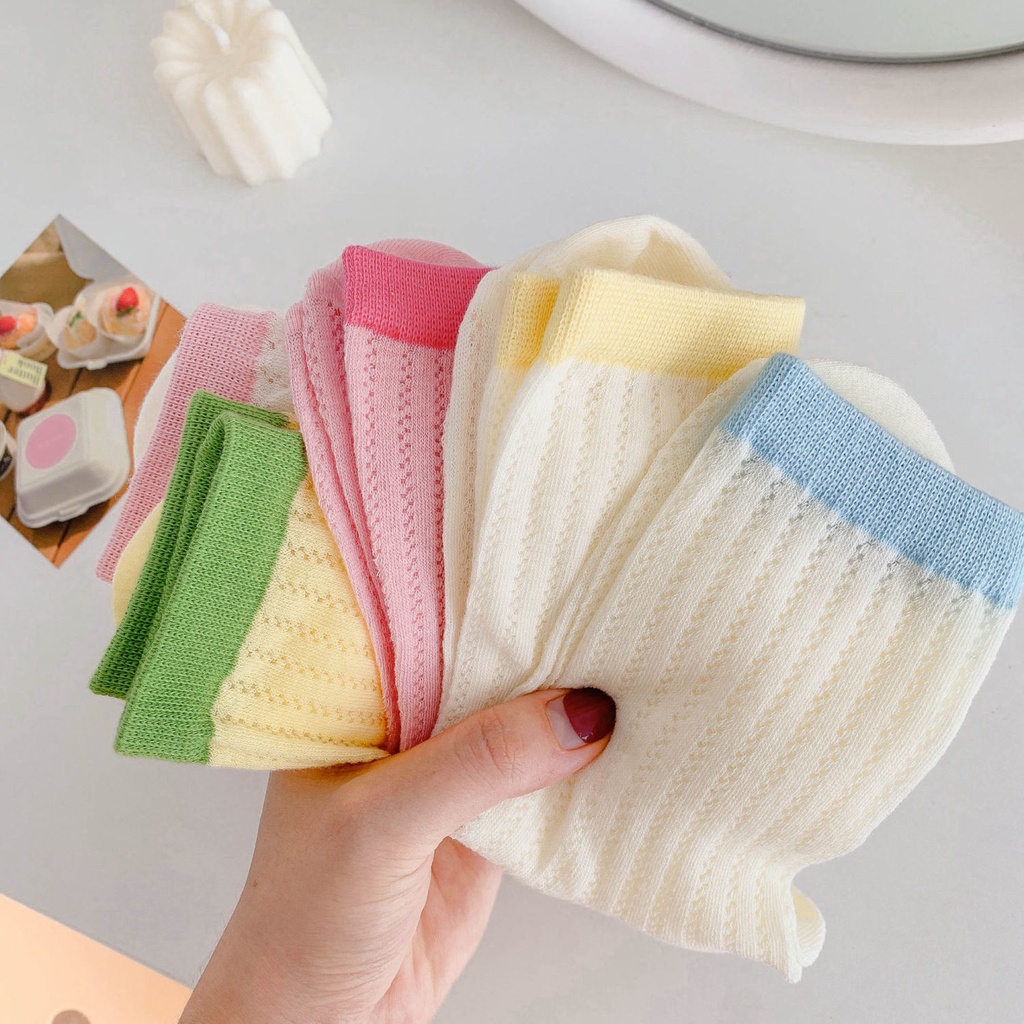 Kaus kaki warna-warni tipis di dalam kaus kaki warna permen manis yang dapat bernapas kaus kaki pert
