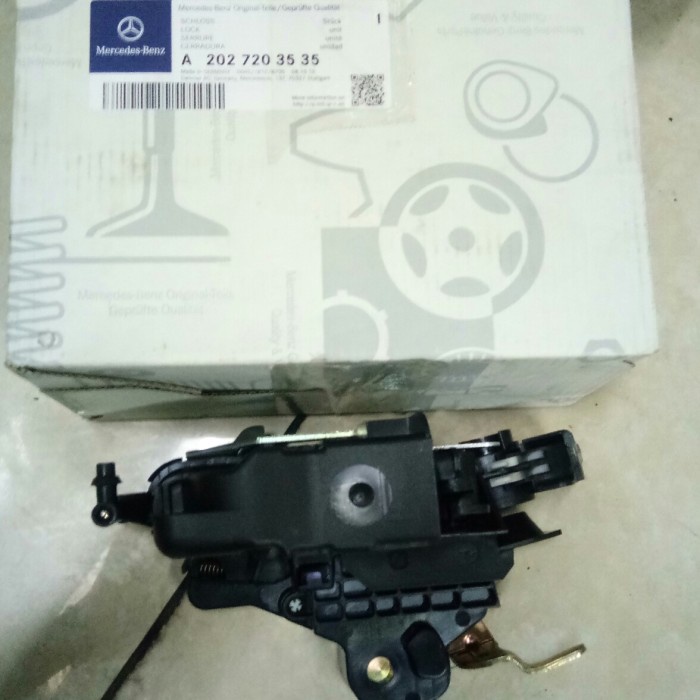 MCDY Door Lock Depan Kiri W202 W210 Original Marcedes-Benz