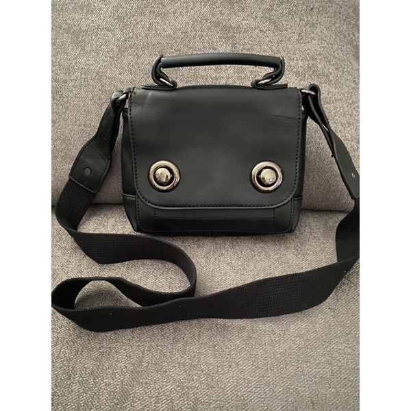 Sling Bag 8 Seconds preloved