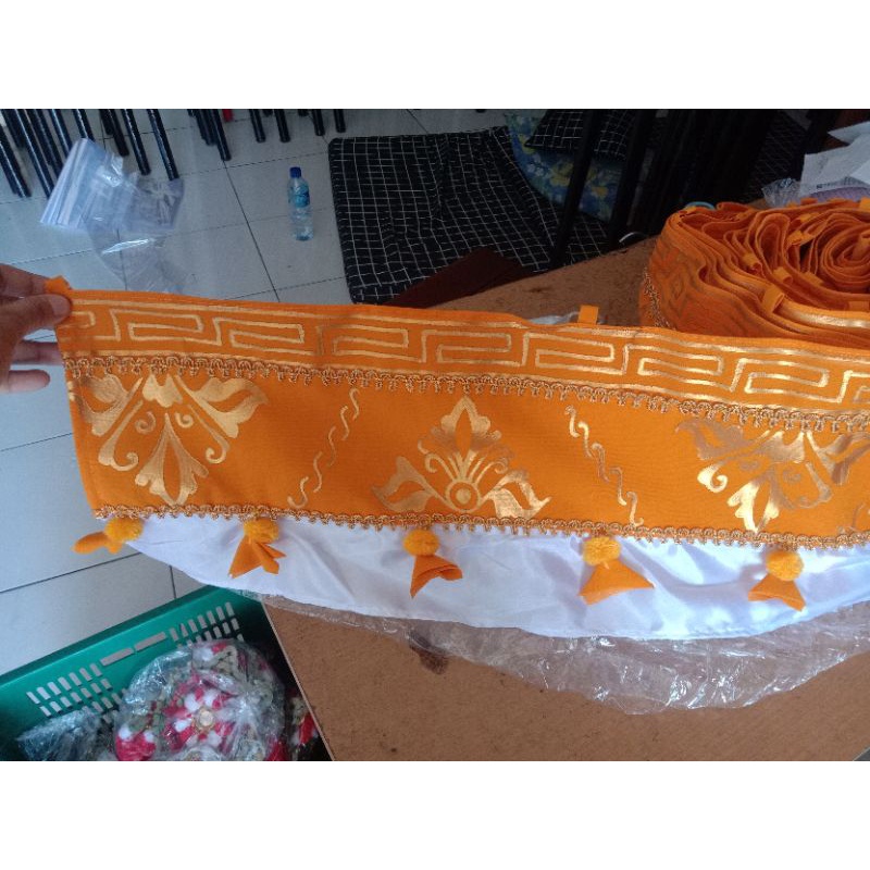 IDER-IDER BLUDRU PUTIH/KUNING