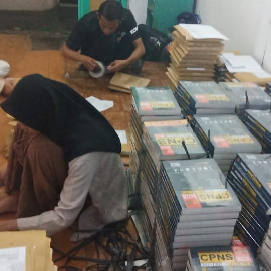 

Buku Panduan Sukses Lolos Tes Cpns Terbaru Dan Terupdate 2021 015