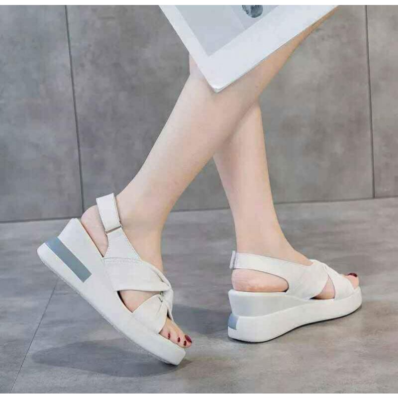 new arrival Wedges CECIL EXPAND 5CM/sandal wanita Slop kekinian Bisa Cod Termurah