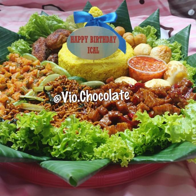 Promo Tumpeng 5porsi/ Tumpeng Nasi kuning