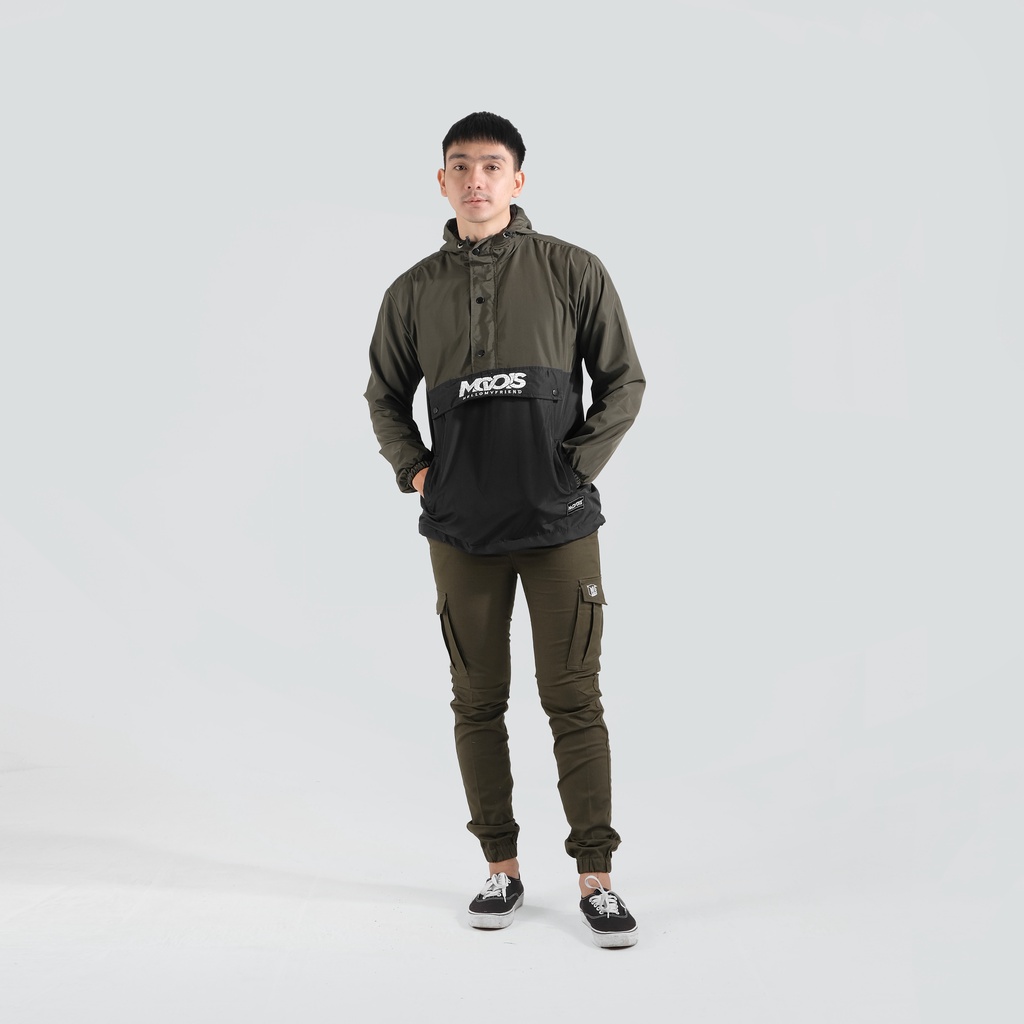 Mcvois Jaket Cagoule Pria Army Hitam Premium Distro