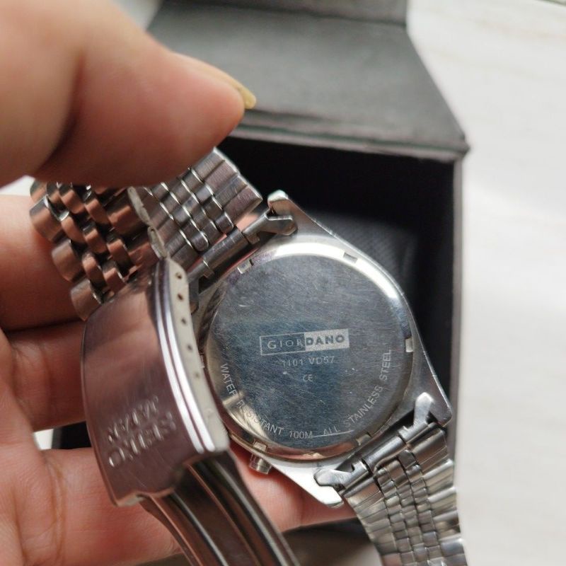jam tangan cewek  original Giordano dim 38mm unisexpreloved second bekas