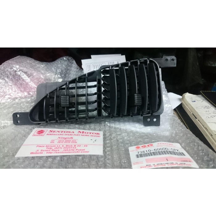 kisi-kisi ac mobil suzuki baleno lama bagian tengah asli SGP