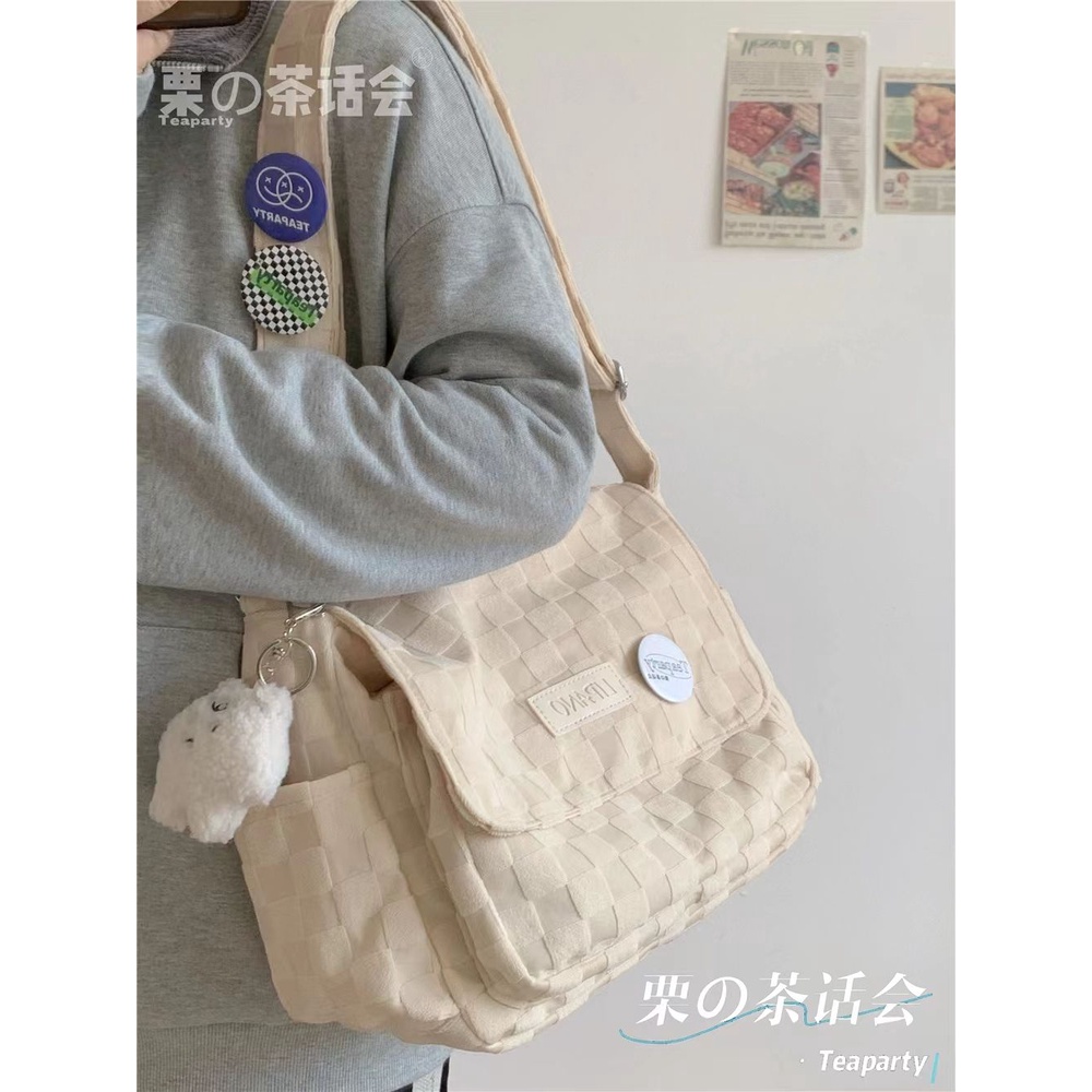 ▲✉◆Sera  Toko Jepang Sederhana All-Match Messenger Tas Siswa Perempuan Kelas Komuter Kapasitas Besar Tas Messenger Satu Bahu Musim Gugur dan musim Dingin Ransel