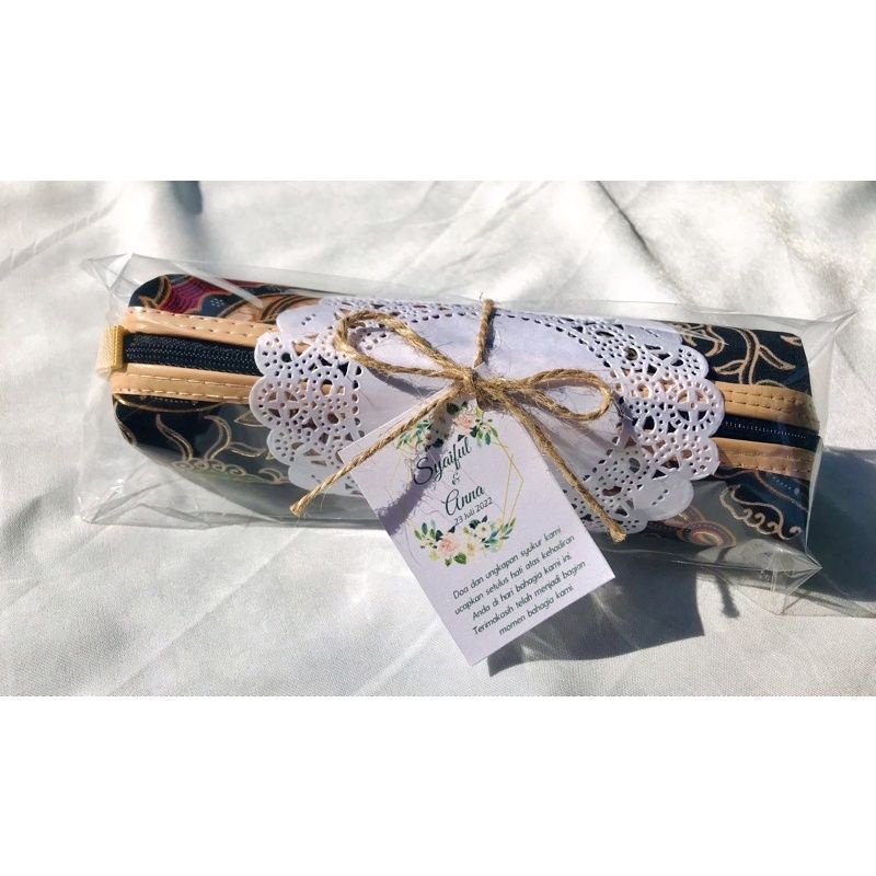 

Souvenir tempat Pensil Batik, souvenir Dompet