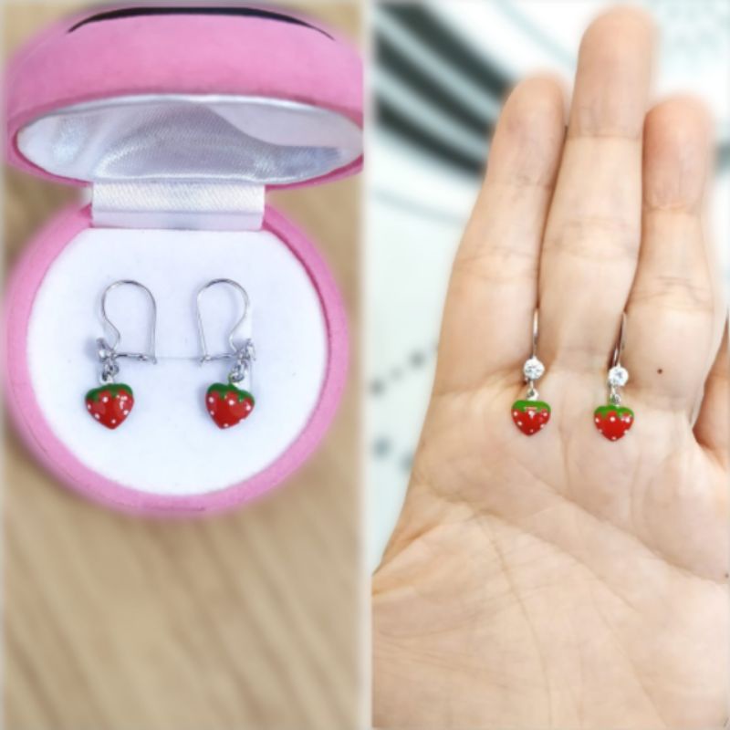 Anting Strawberry Anak / Perak Asli 925 Lapisan Emas