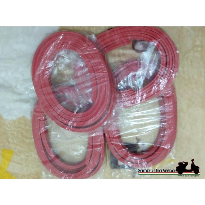 Karet List Lis Dek Triplang Lantai Vespa Super Sprint PTS VBB Merah