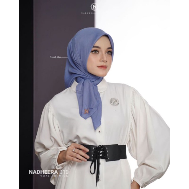NADHEERA 010 N 010 Segi Empat