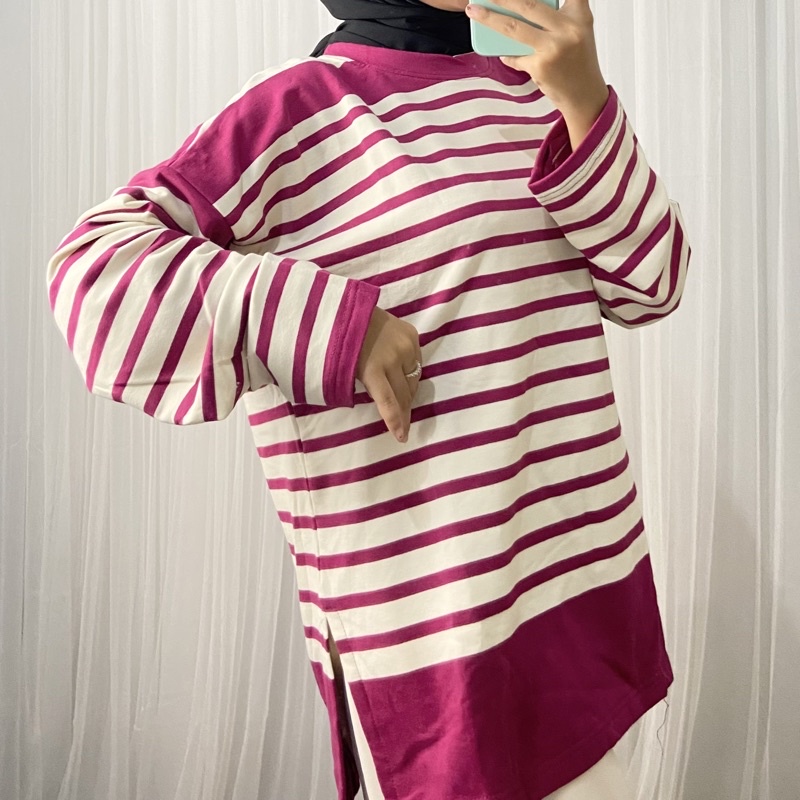 Top Stripe Oversize Sweatshirt Atasan Wanita Kaos Salur Korean Style NEKADAILY