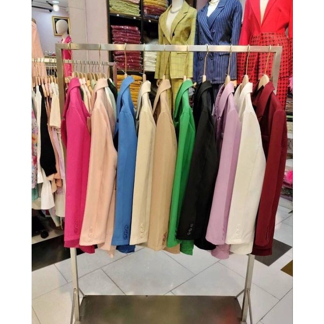 One Set Blazer Celana Pendek