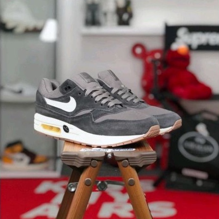Nike Air Max 1 PRM Crepe &quot;Soft Grey&quot;
