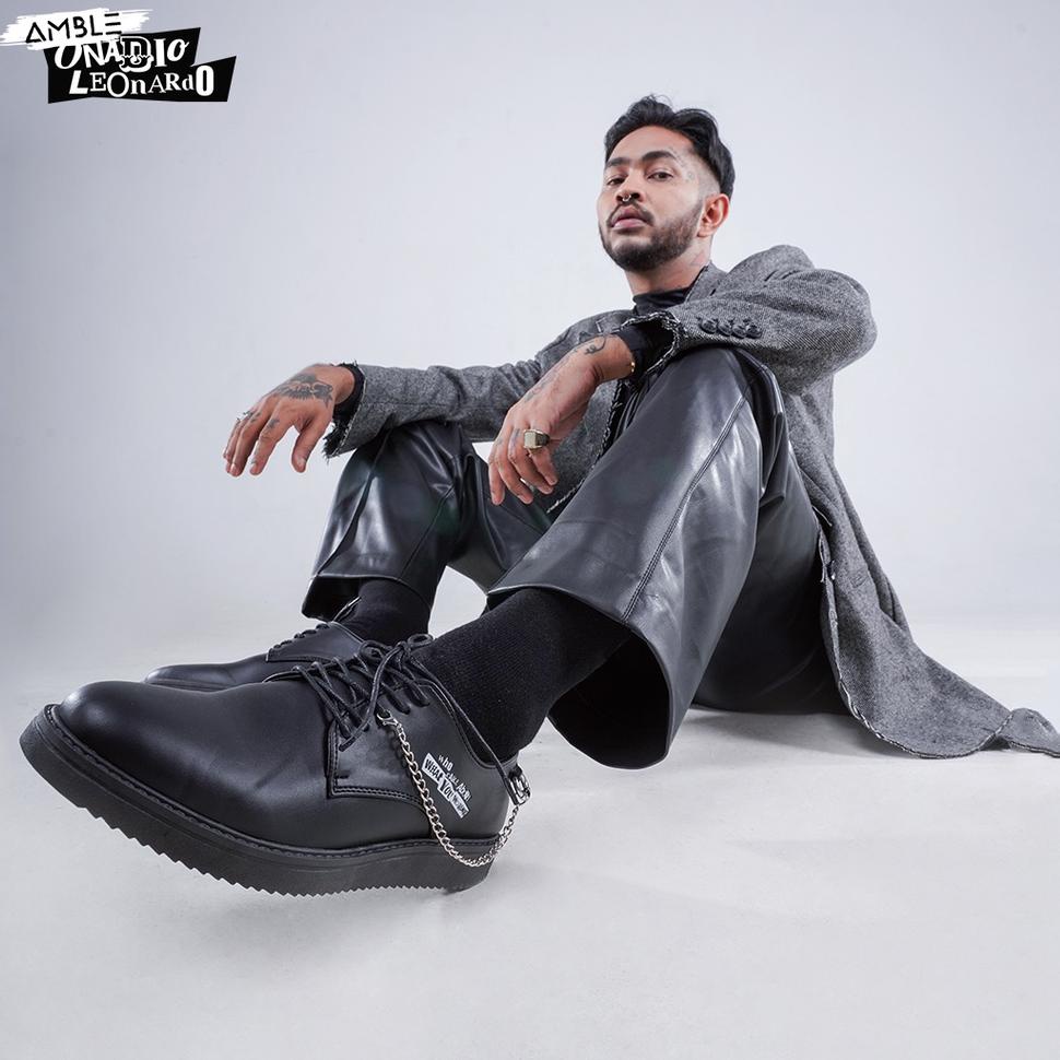 [KODE 5609] AMBLE - Sepatu Pria - Carter Lite Vegan Black x Onadio Leonardo - Oxford