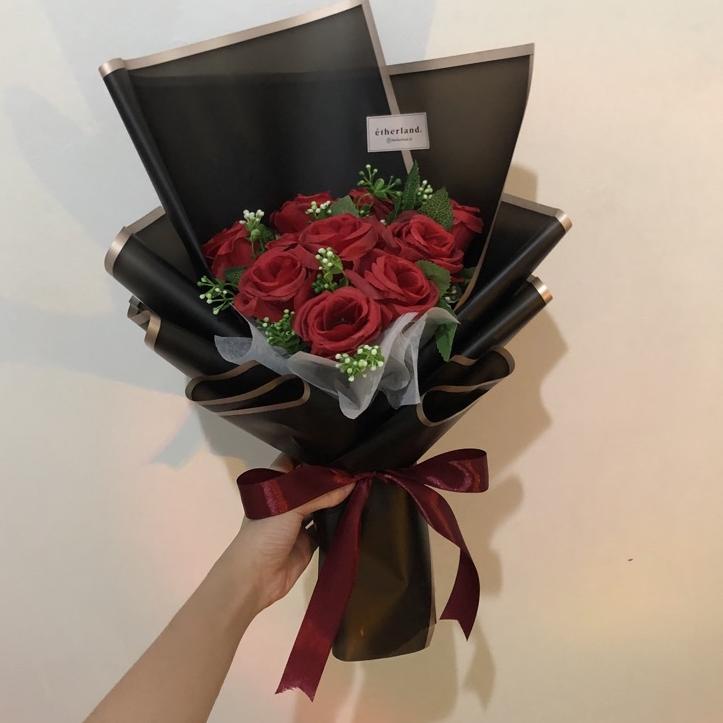 

Star 12.12 Medium Artificial Bouquet | Buket Bunga Palsu [Hadiah Ulang Tahun, Anniversary, Wisuda, Kado] I Etherland buruan