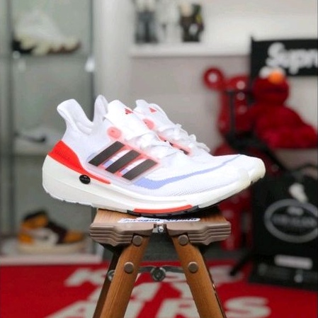 Adidas Ultraboost Light &quot;White/Black-Solar Red&quot;