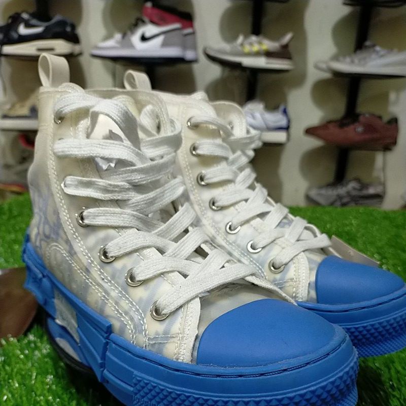 sepatu DIOR high Made in italy