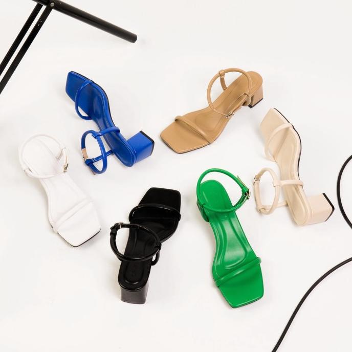 FAYT x MONOMOLLY Julia