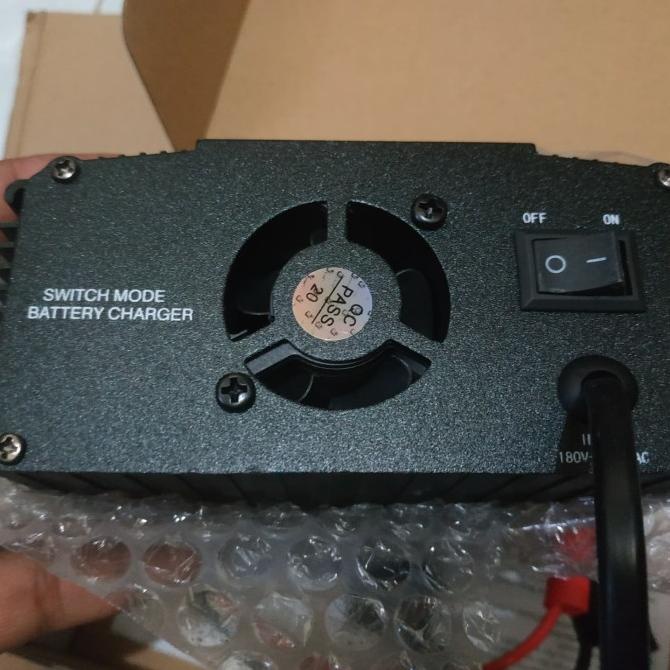 Charger Aki Mobil Cas Aki Mobil Smart Fast Charger 20A