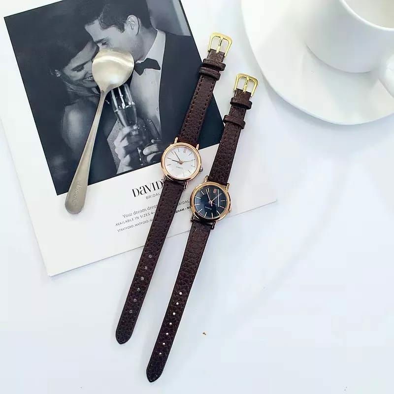 Jam Tangan Wanita Kulit Terlaris Water Resistance Bisnis Import Korean Style