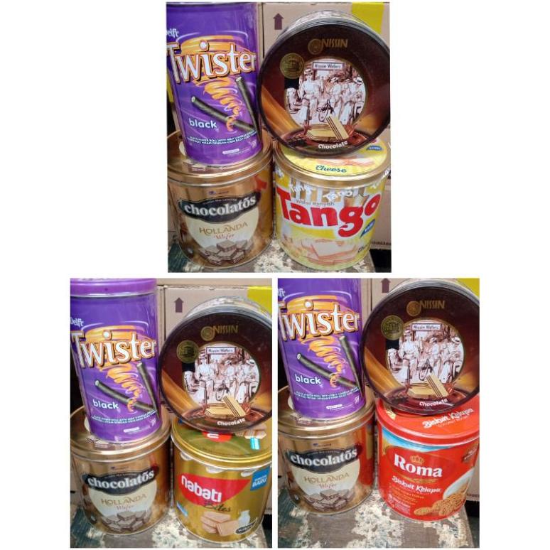 

READY STOK 4 PAKET JAJAN KALENG LEBARAN ROMA TANGO NABATI TWISTER NISSIN CHOCOLATOS HOLLANDA Best Seller