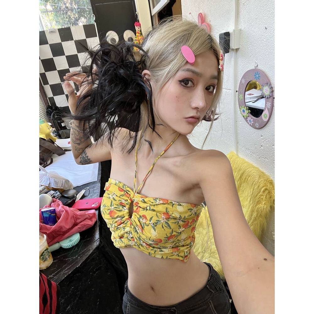 Red Hot girl Shibuya y2k retro sexy small floral hanging neck small sling tube top two wear short vest summer new