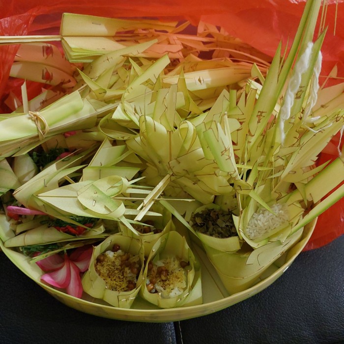 

banten prasita upakara