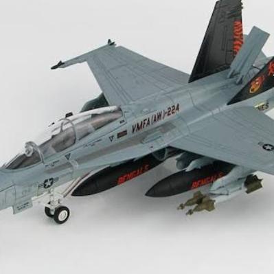Diecast Pesawat Ha3543 F/A-18D Hornet `Vmfa(Aw)-224 Be