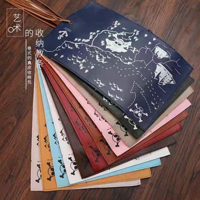 

Tempat Pensil Model Gulung Edisi Peta Map Lux / Pencil Box Unik bah