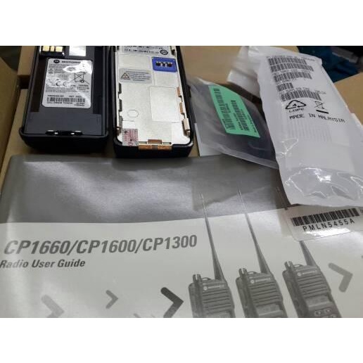 Ht Motorola Cp 1300 Vhf/Uhf Bergaransi