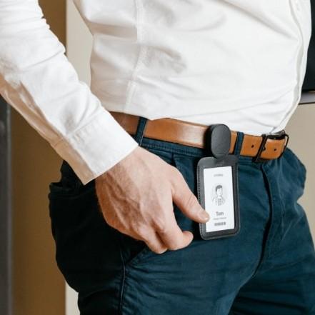 

Best Seller Orbitkey Id Card Holder