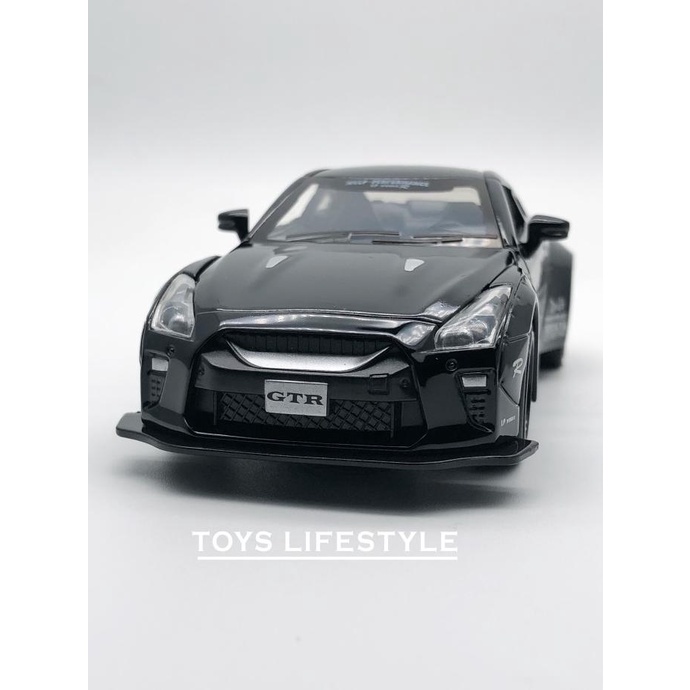 Miniauto Diecast - Nissan GT-R R35 (Hitam) Skala 1:32