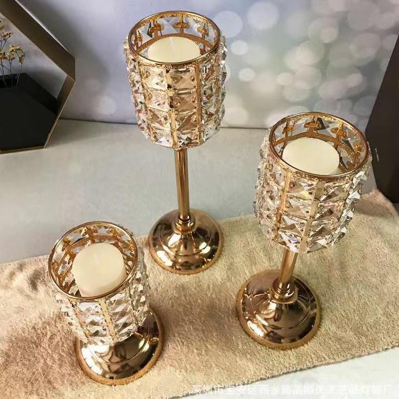 Tempat Lilin Kristal