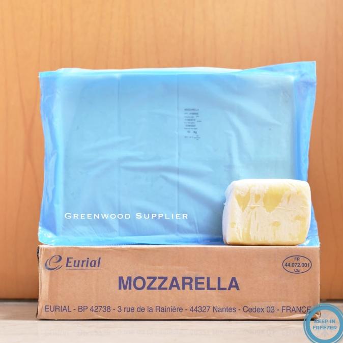 

Keju Mozzarella Eurial / Mozzarella Cheese Eurial (Prancis) hen02