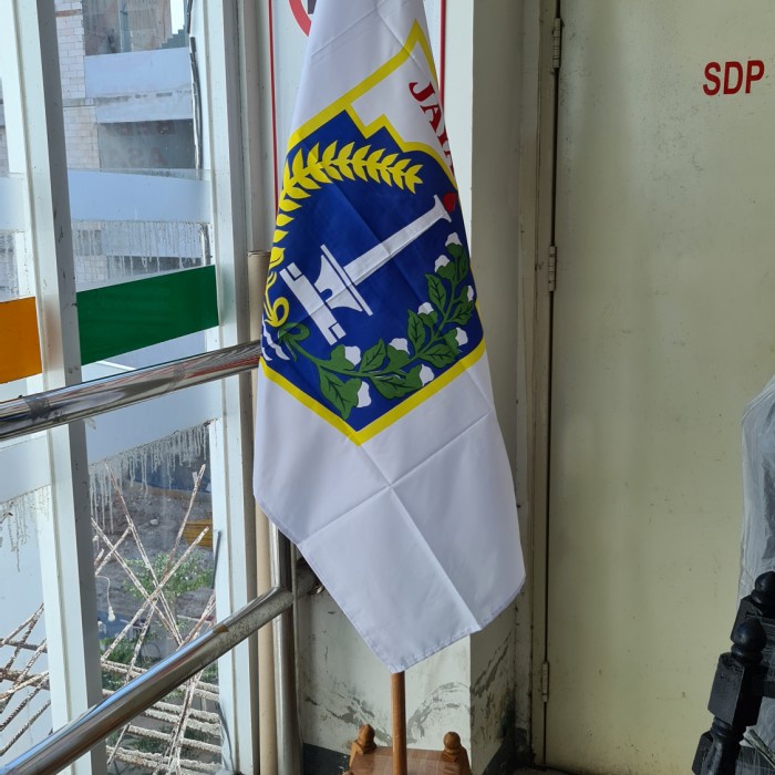 Tiang Pataka Dengan Bendera Indonesia