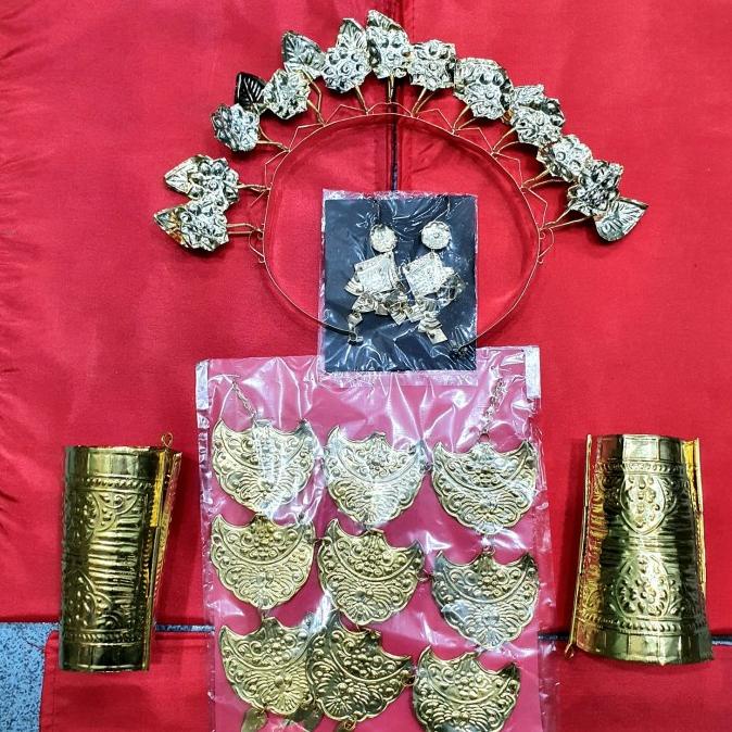 Aksesoris baju bodo anak