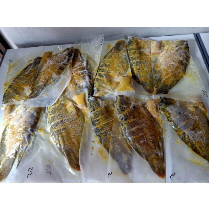 

Ready stock] Gurami Marinasi/Marinated/Bumbu/Ikan Panggang Bumbu/ Gurami Bumbu