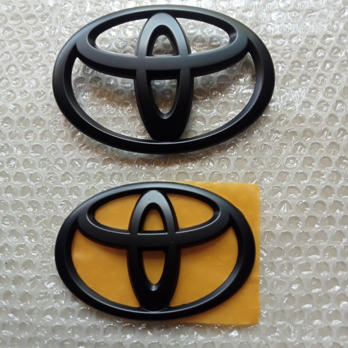 Emblem Logo Toyota Calya Depan Belakang Model Hit Doff Ori
