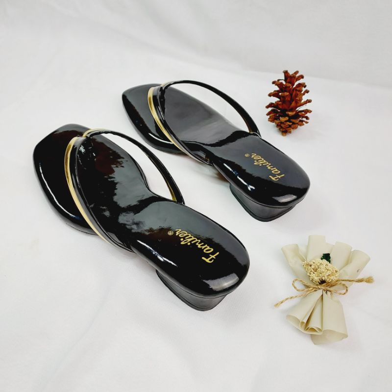 Sandal Jepit Wanita Model Simple Bahan Glossy (Jenny 01)