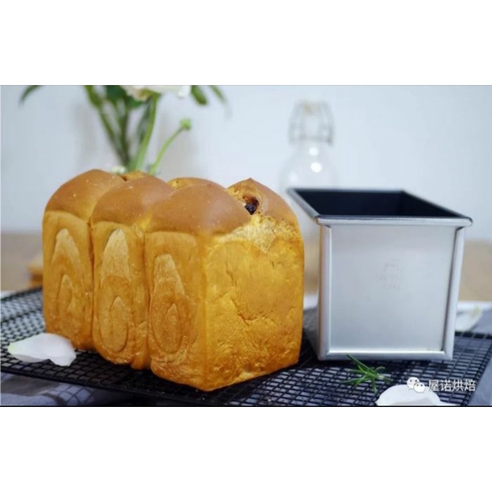 

Sanneng SN2052 - Loaf Pan Non Stick 450gr 19.6 x 10.6 x 11cm