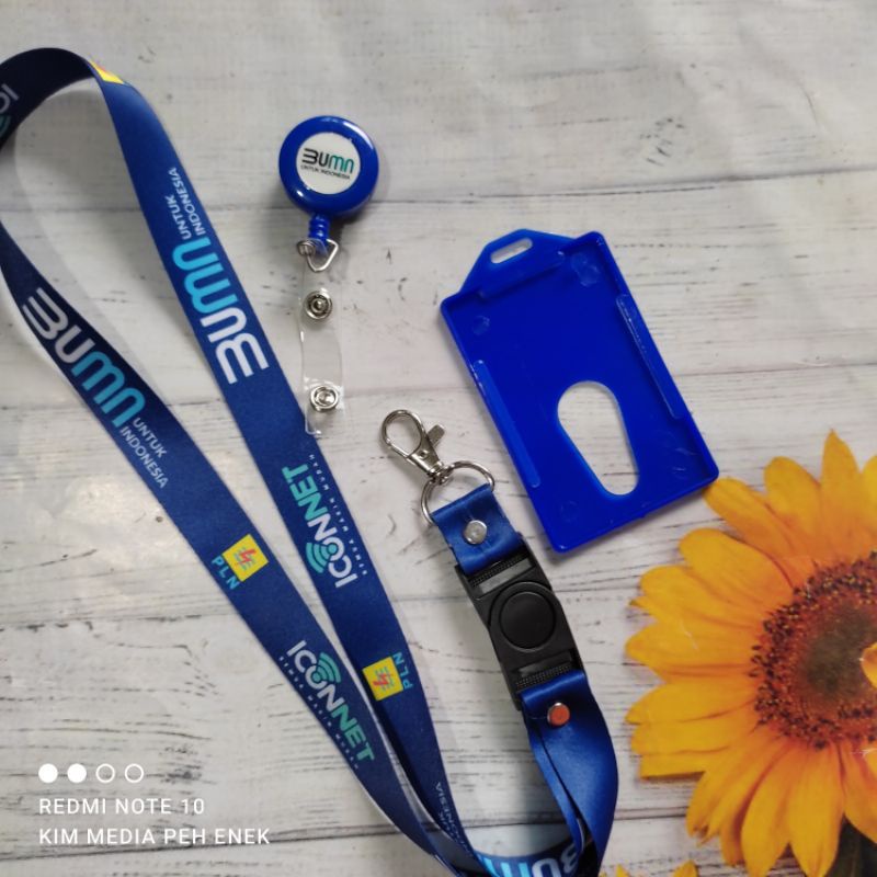 

TALI IDCARD ICONET PLN BUMN / LANYARD ICONET PLN BUMN IDCARD PRINTING