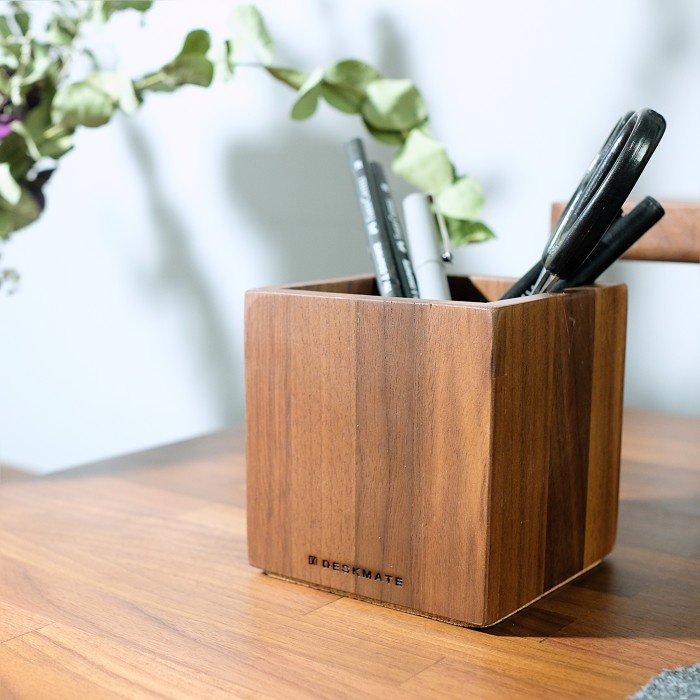

Aurealiamall Wood Pen Cup / Pencil Cup / Organizer - American Walnut